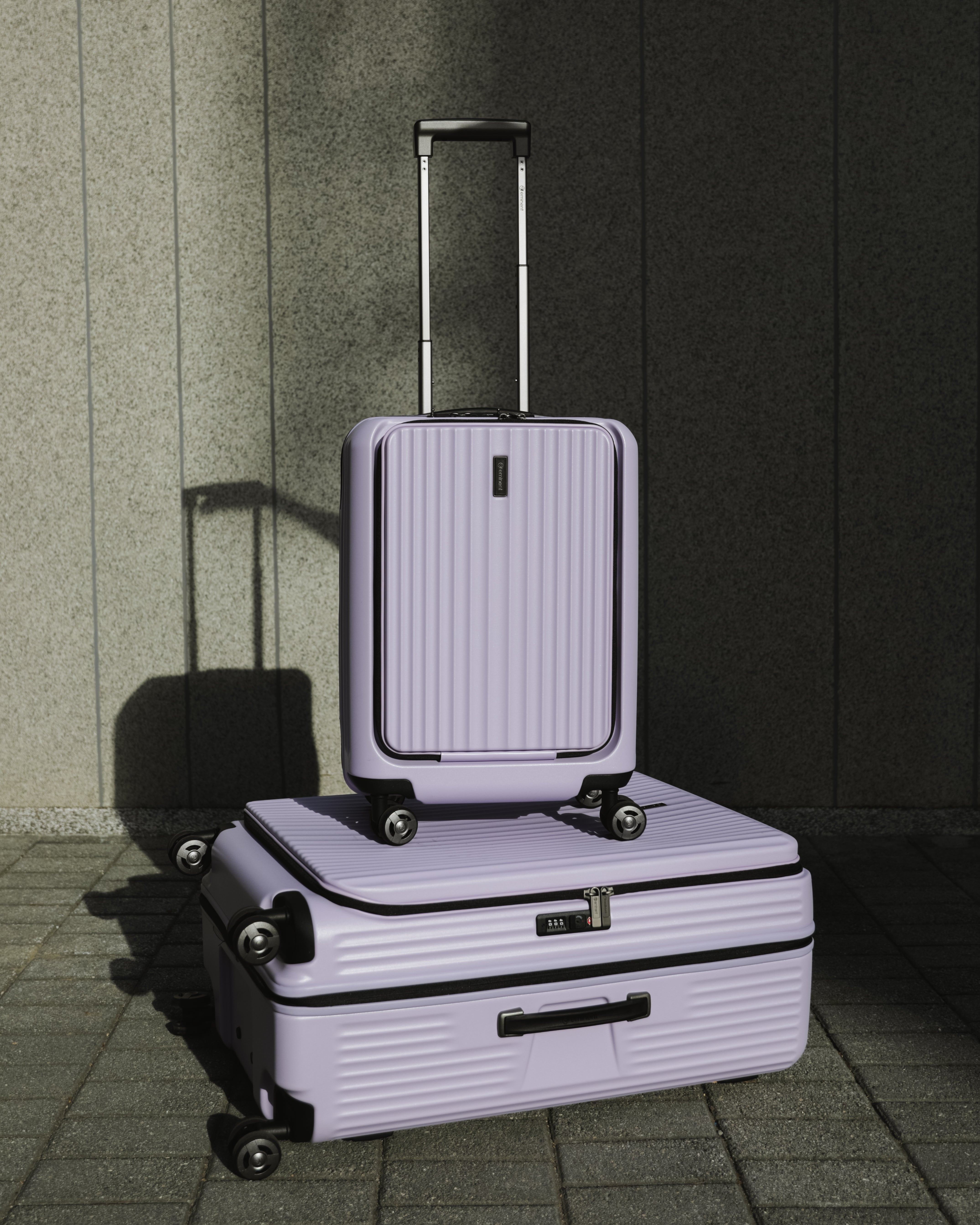 ESSENTIAL TIPS FOR USING A SHED TO STORE SUITCASES