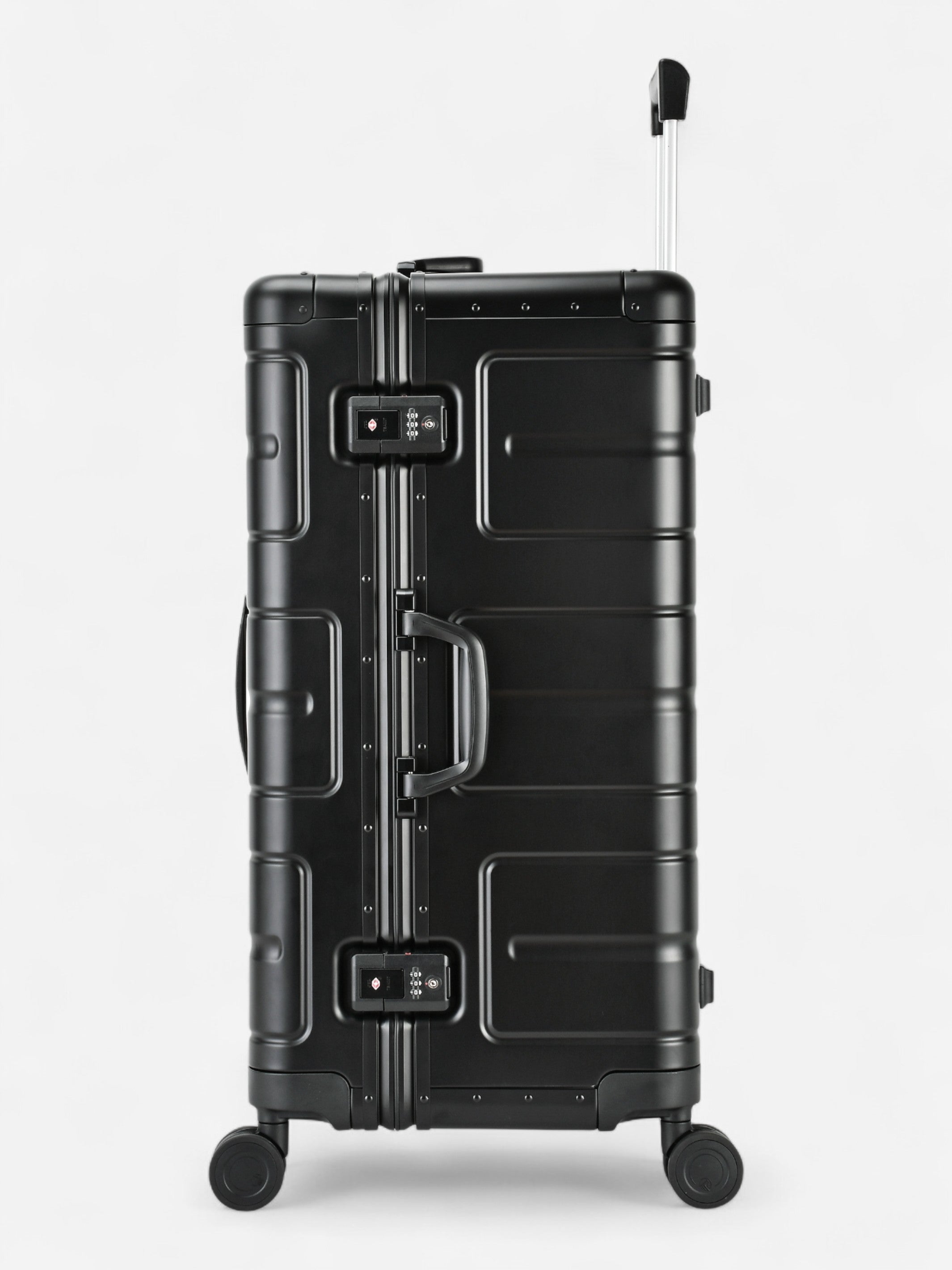 Athens - Trunk / Black Aluminum