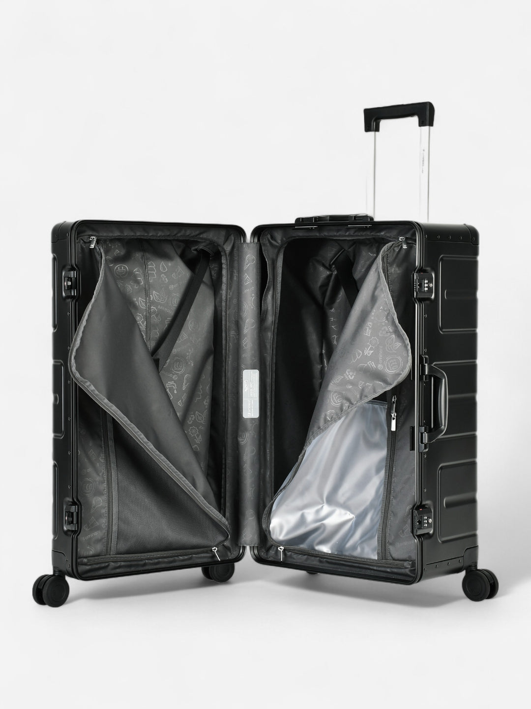 Athens - Trunk / Black Aluminum