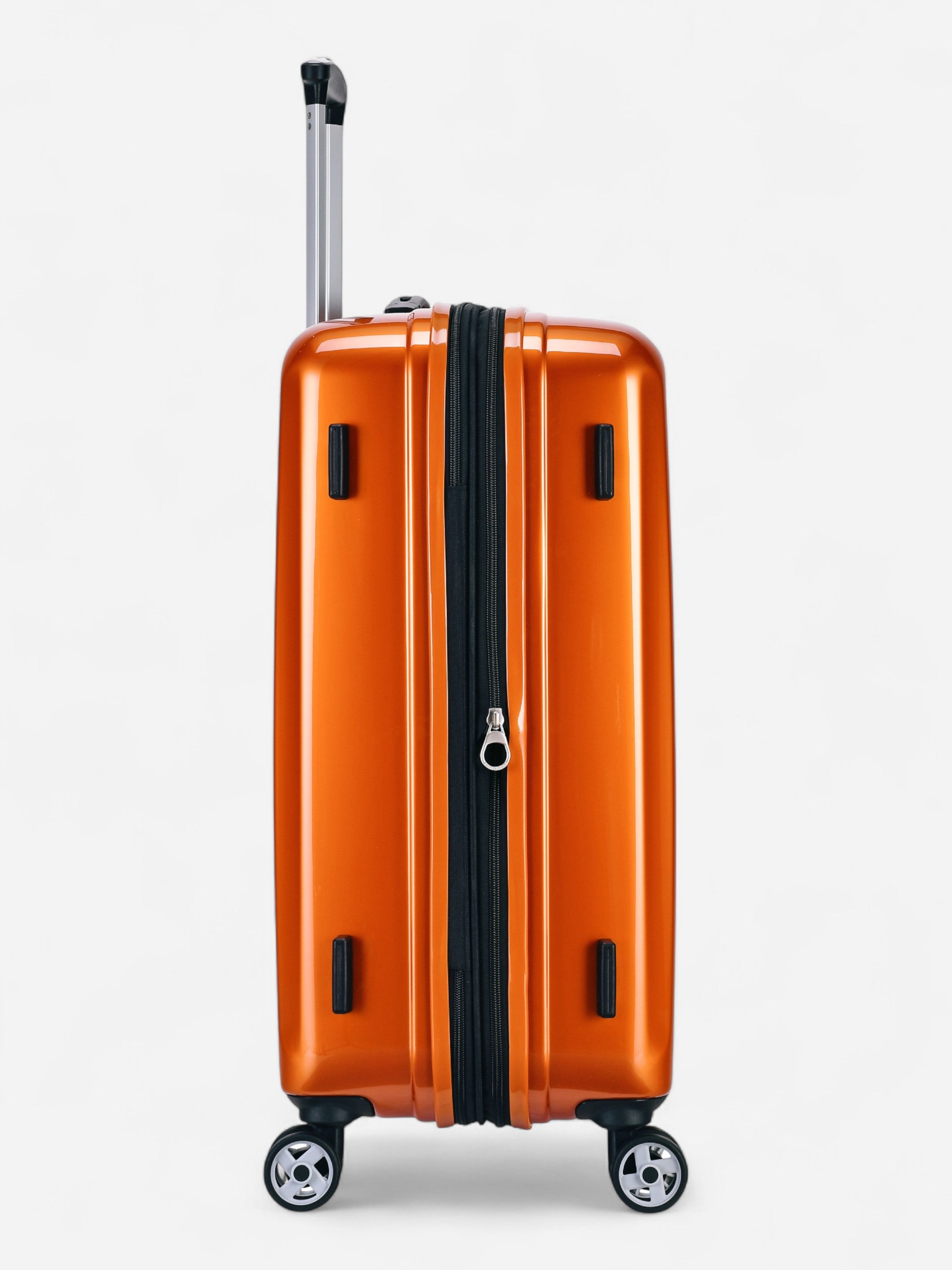 Voyager IX - Medium (Expandable) / Orange