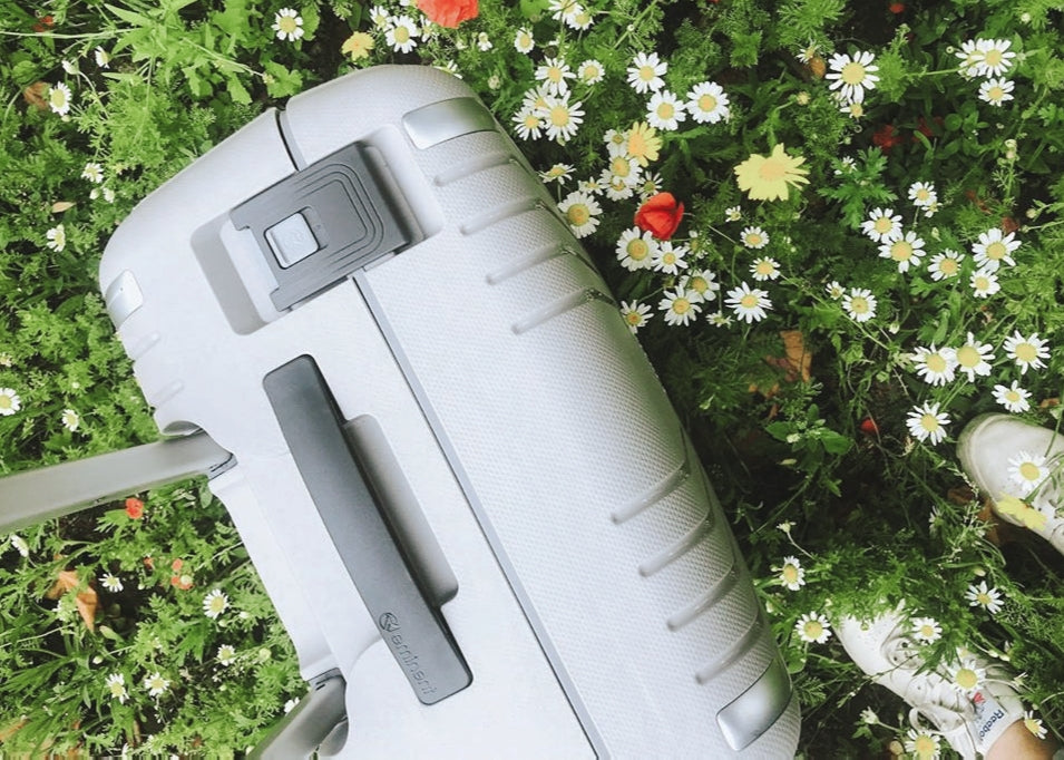 Vertica - Medium / Light Grey