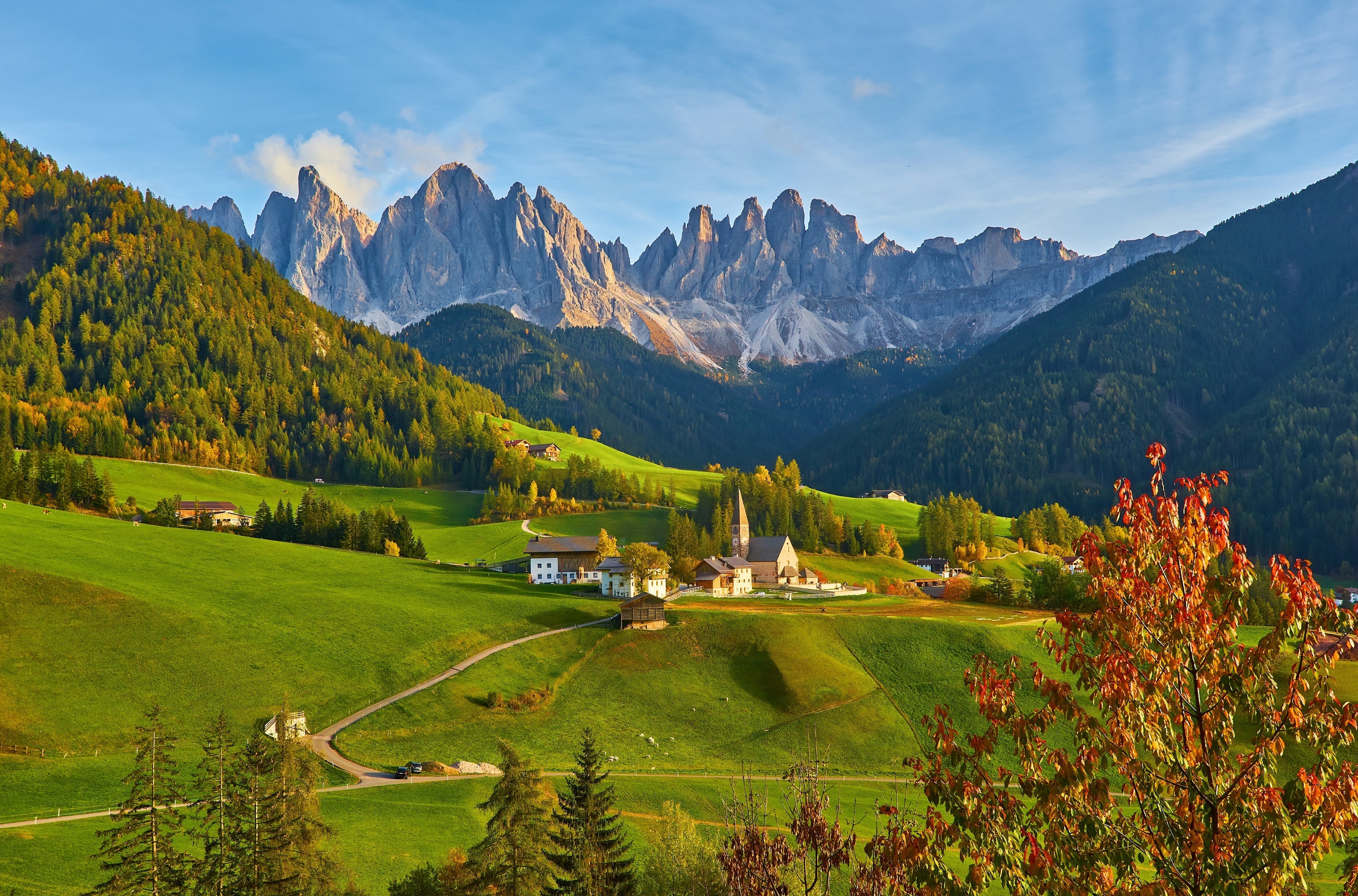 SWITZERLAND WINTER PACKING LIST: GEAR FOR CITY BREAKS AND ALPINE ADVENTURES