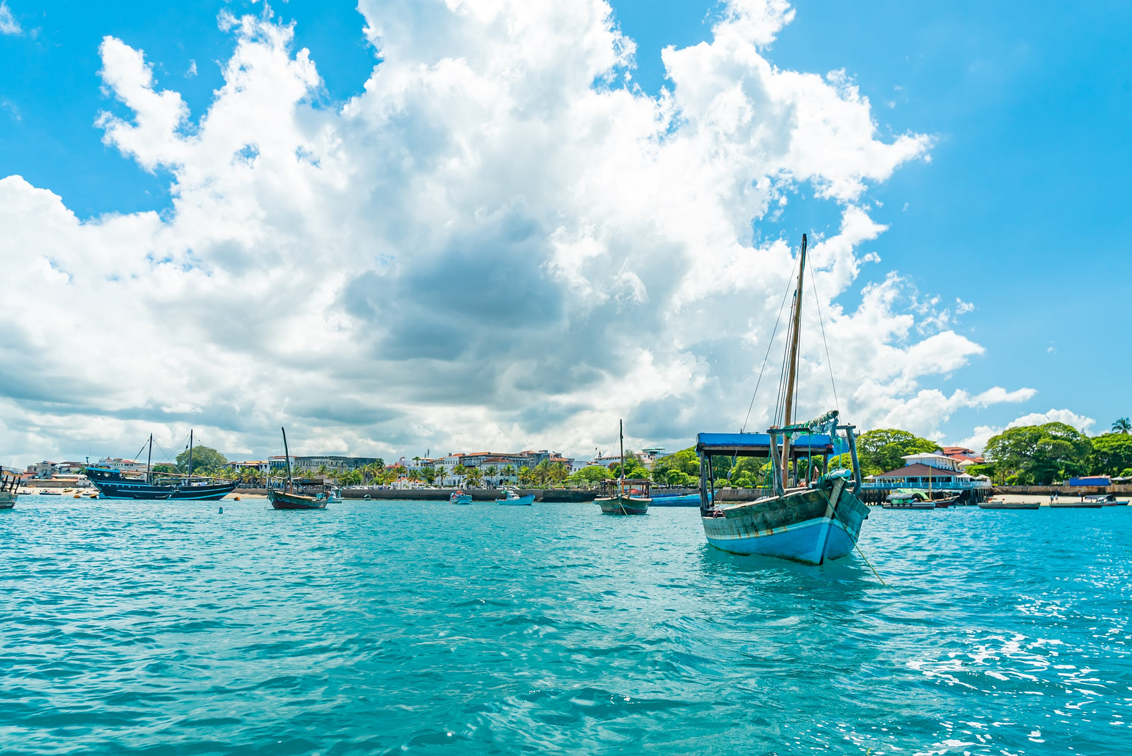 ZANZIBAR PACKING LIST: WHAT TO PACK FOR AN UNFORGETTABLE ISLAND ADVENTURE