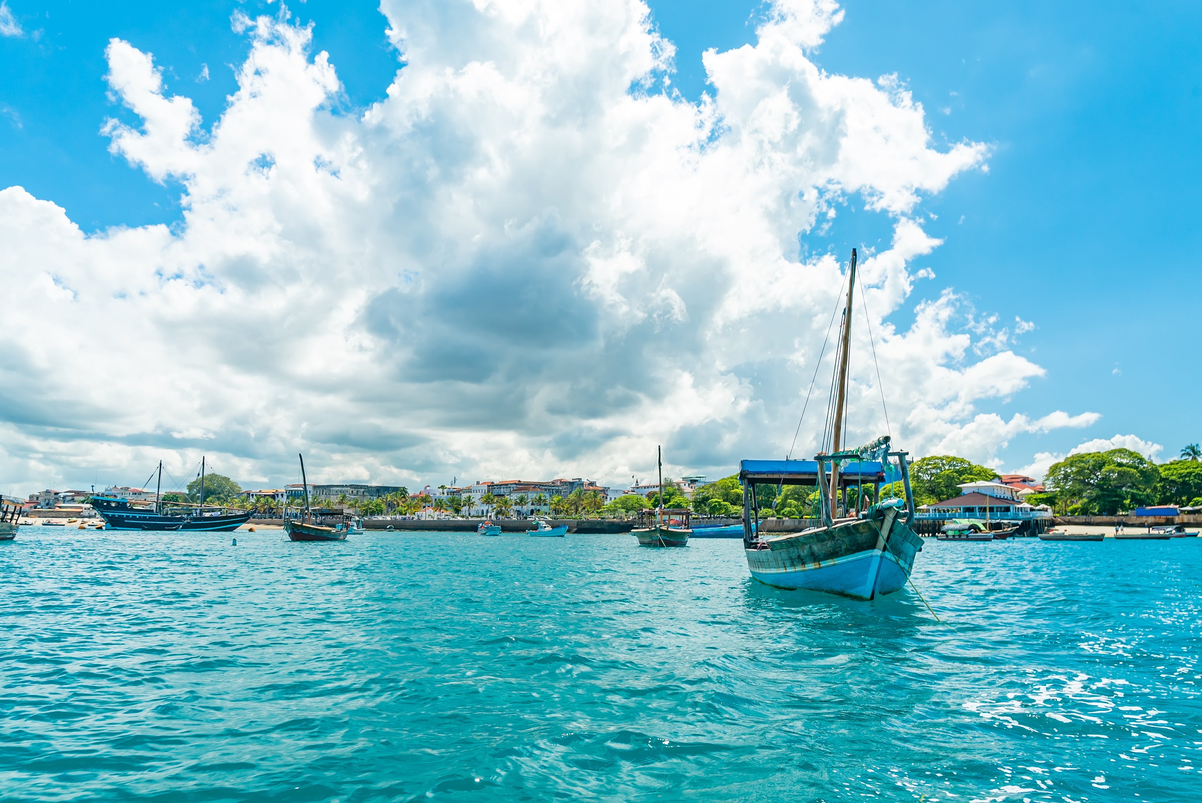 ZANZIBAR PACKING LIST: WHAT TO PACK FOR AN UNFORGETTABLE ISLAND ADVENTURE