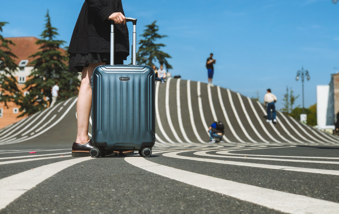 Eminent Luggage  Eminent Blogs for Travel & Suitcases Care